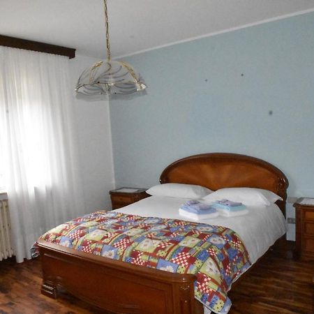 Casa Vacanza Dolcevita Averara Екстериор снимка